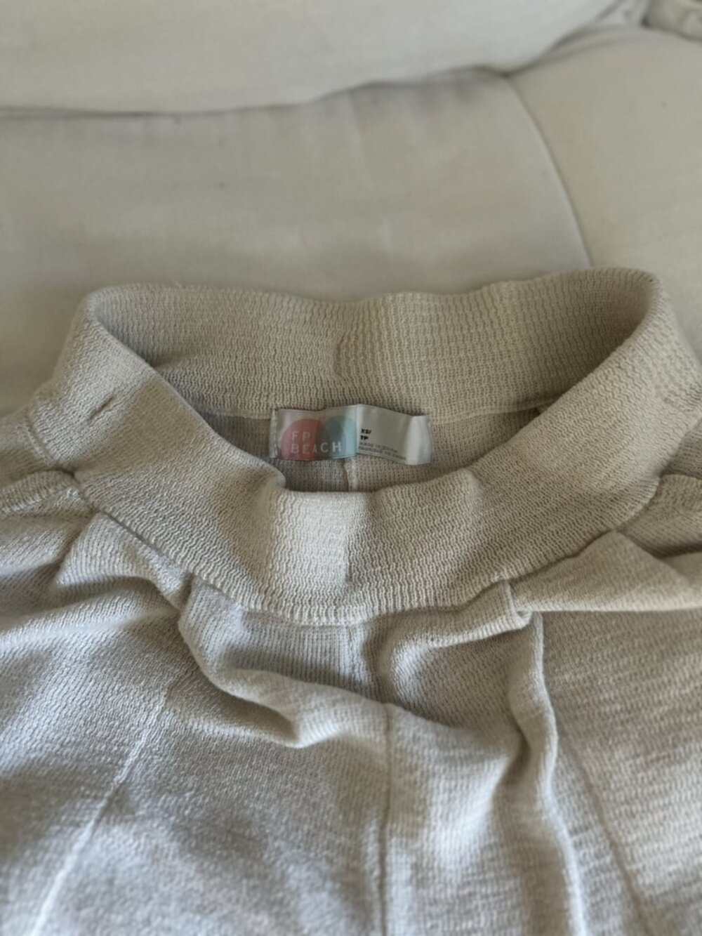 sweatpants - Picture 4 of 6